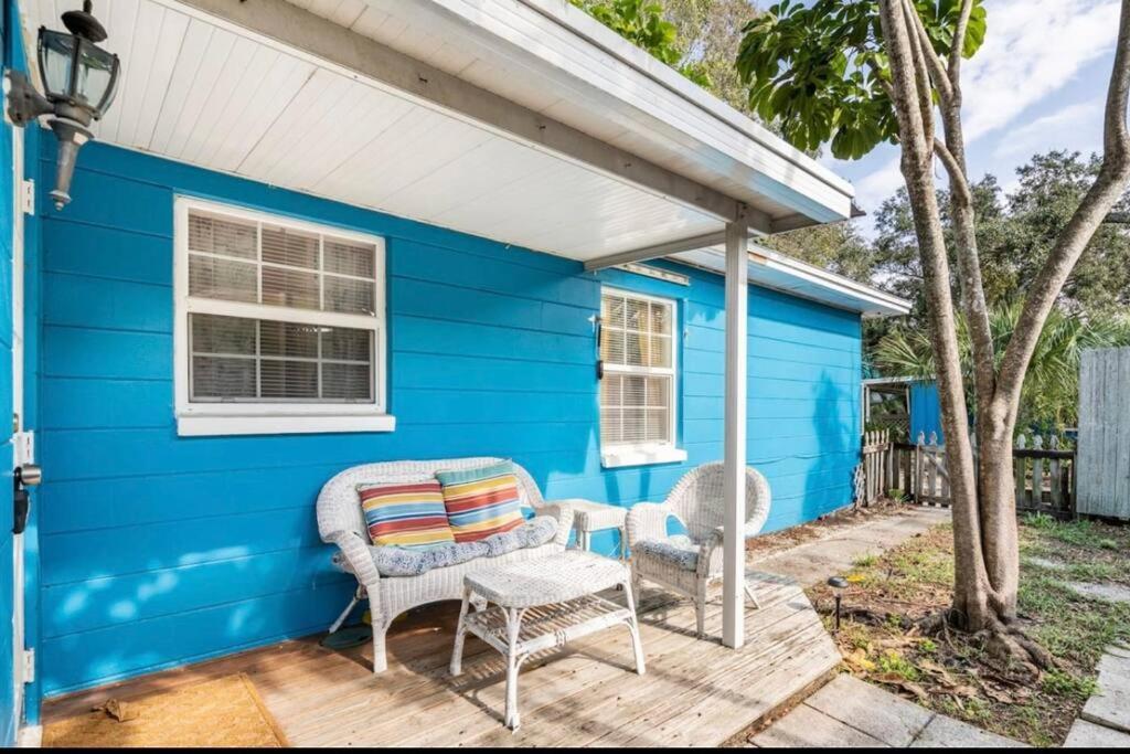 Holiday home In The Center Of Gulfport, Min Away From The Beach!