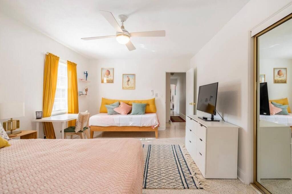 Holiday home In The Center Of Gulfport, Min Away From The Beach! *